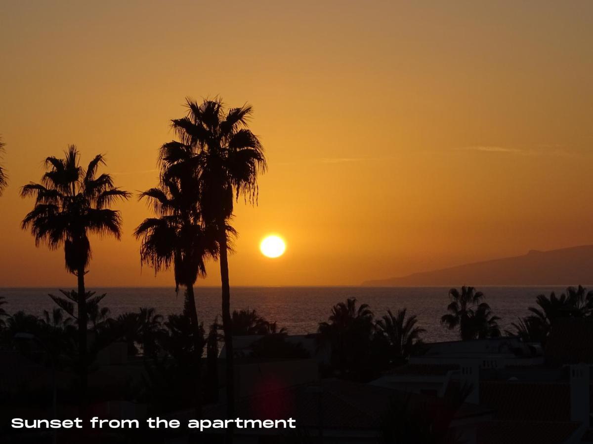 Las Americas Luxury Low-Cost Apartment With Terrace & Views Playa de las Américas Eksteriør billede
