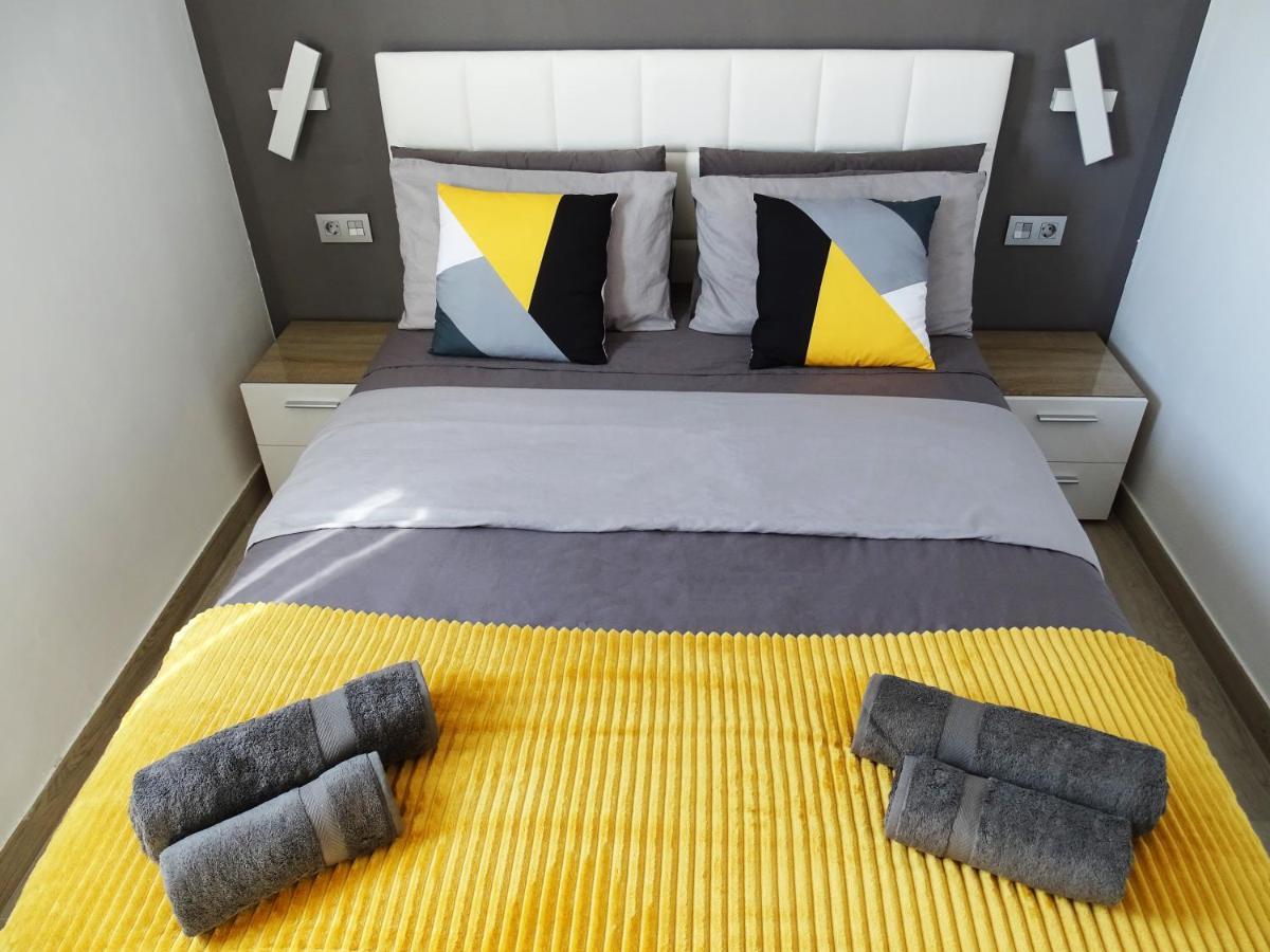 Las Americas Luxury Low-Cost Apartment With Terrace & Views Playa de las Américas Eksteriør billede