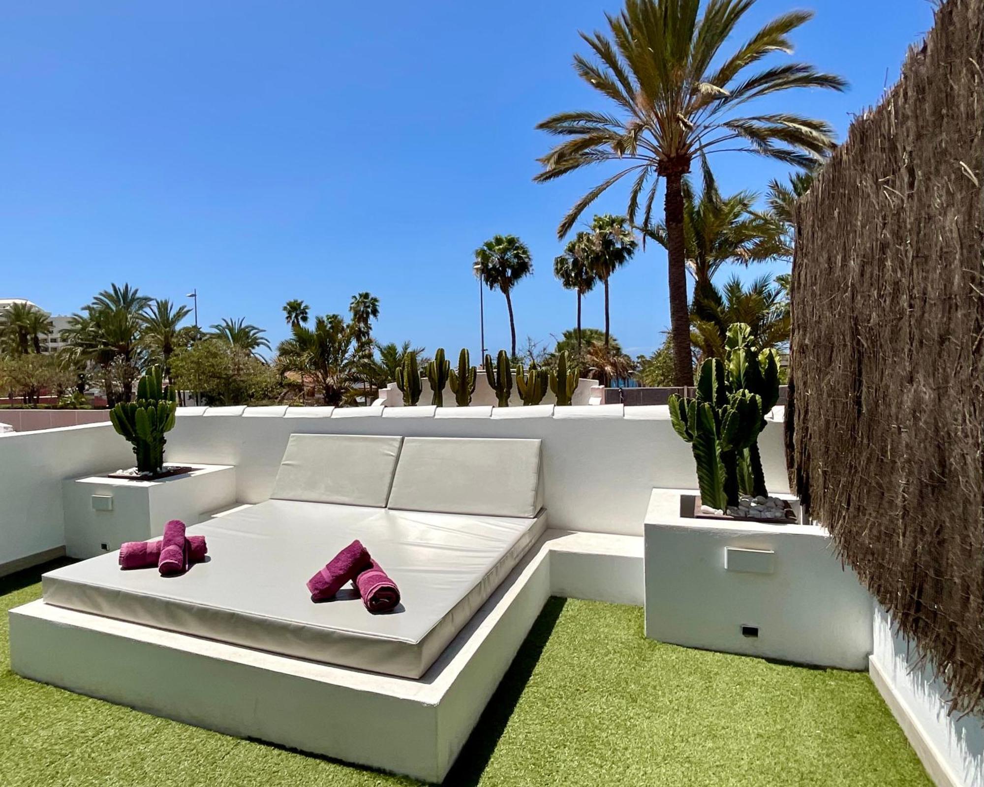 Las Americas Luxury Low-Cost Apartment With Terrace & Views Playa de las Américas Eksteriør billede